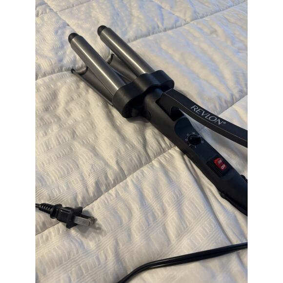 Revlon 3 Barrel Hair Waiver Jumbo Black Ceramic Long Lasting Waves - Picture 3 of 5